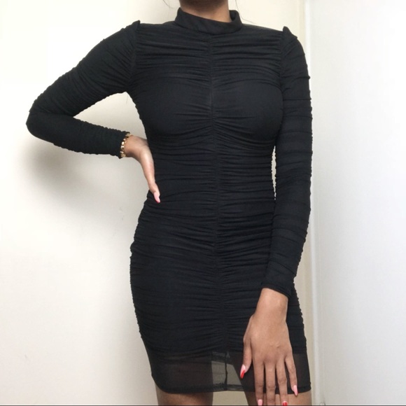 Black Long-sleeve Mini Dress - Picture 4 of 4